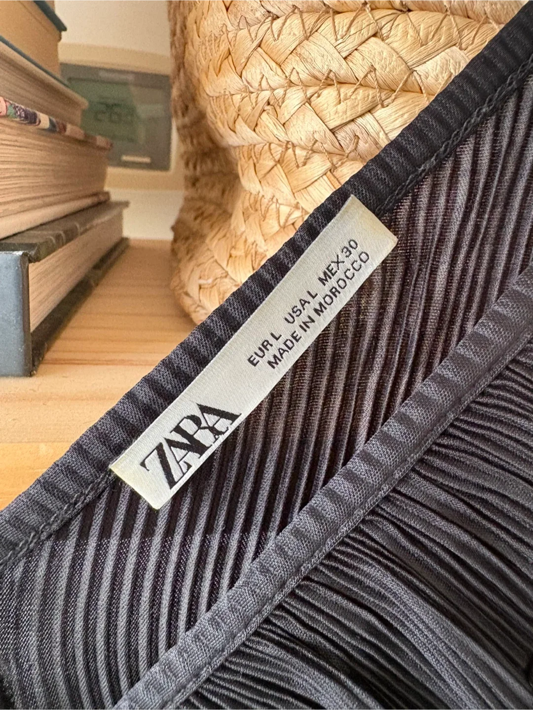 Zara Black Pleated Cami Top - Size L image indicator(4)