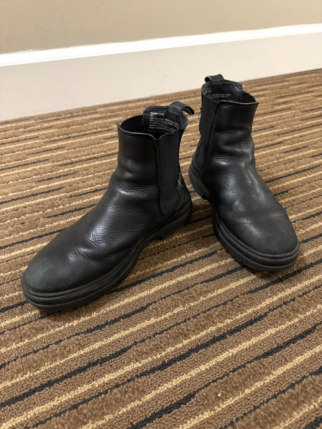 Leather Black Chelsea Boots Size 7 thumbnail