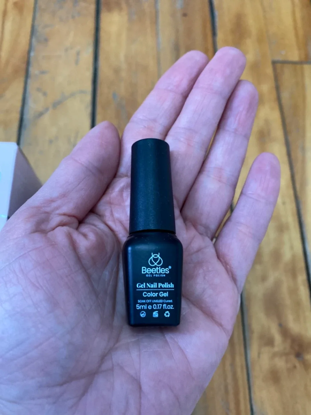 Beetles 20 Colors Gel Polish Kit image indicator(5)