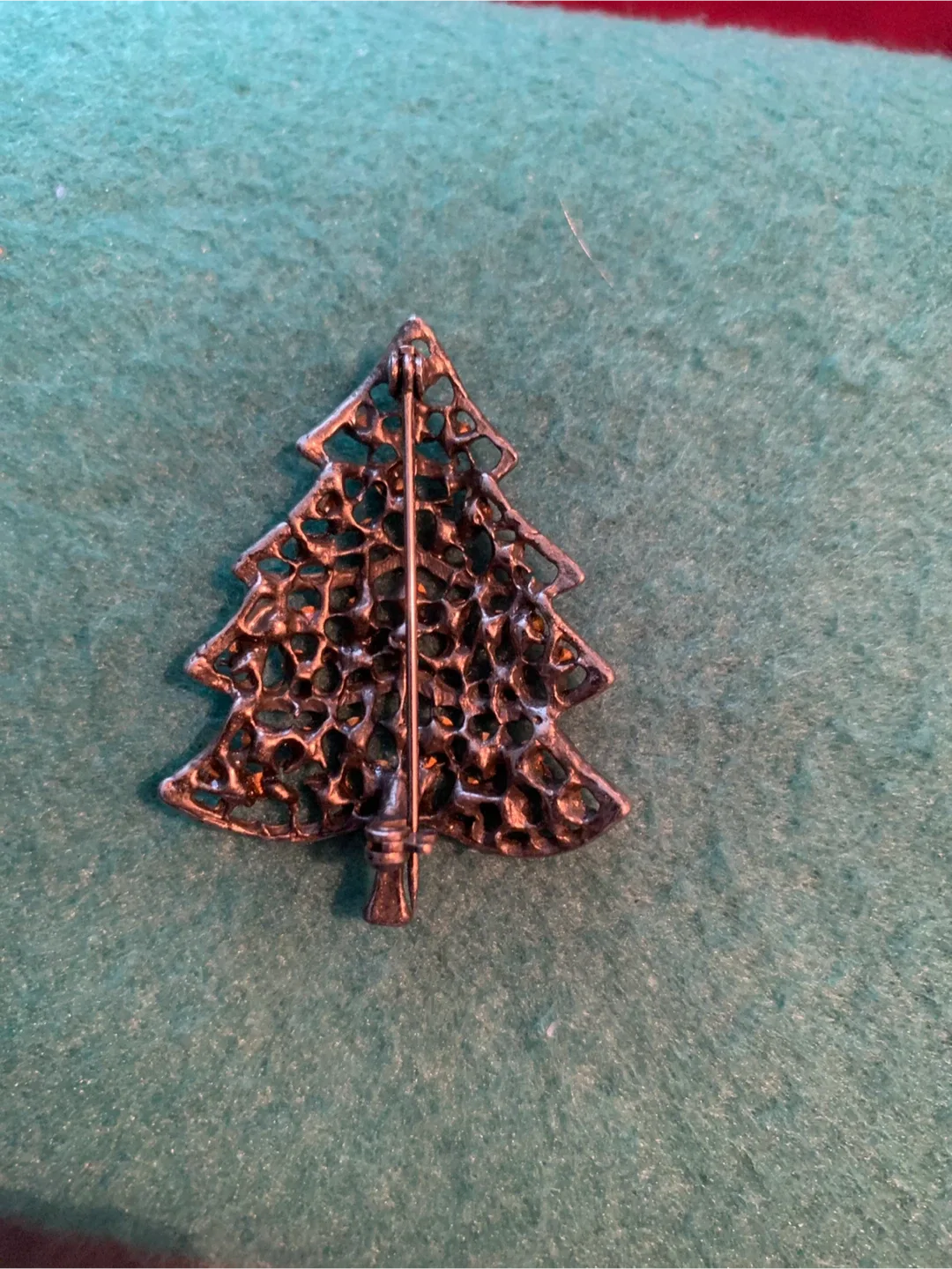 Christmas Tree Brooch image indicator(3)