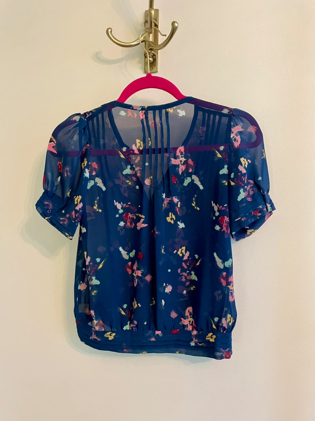 Floral Blouse - Size Small - photo 2