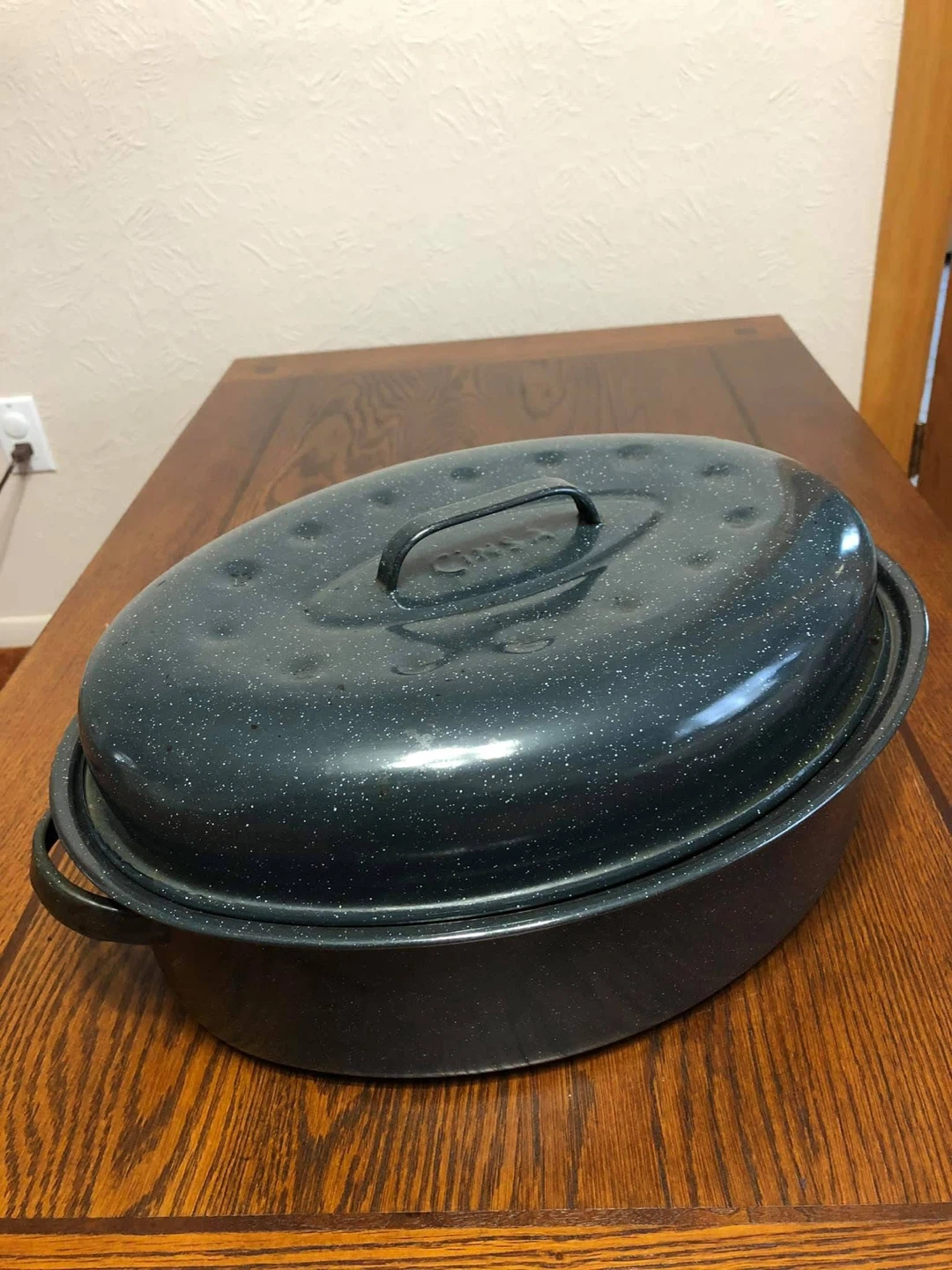 Roaster with Lid and Rack