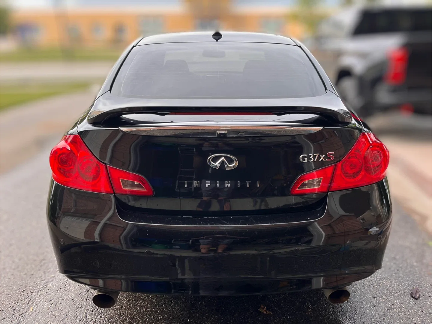 2012 Infiniti G37x AWD-300HP Tuned image indicator(2)