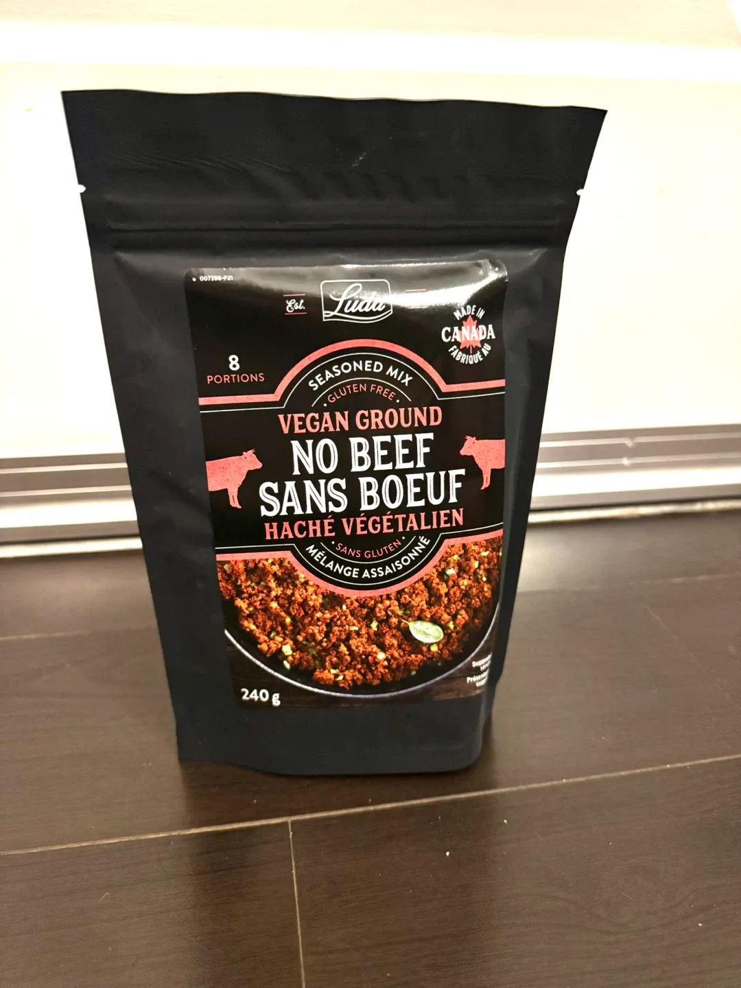 Luda Foods Vegan Ground No Beef Mix thumbnail