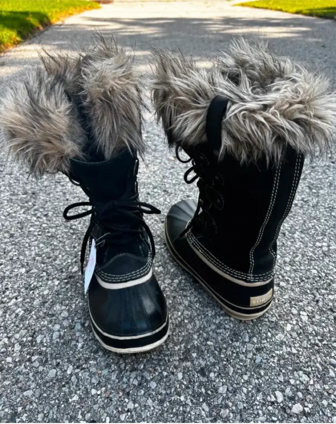 Sorel tall boots with fur - $50 - size 7.5 women’s