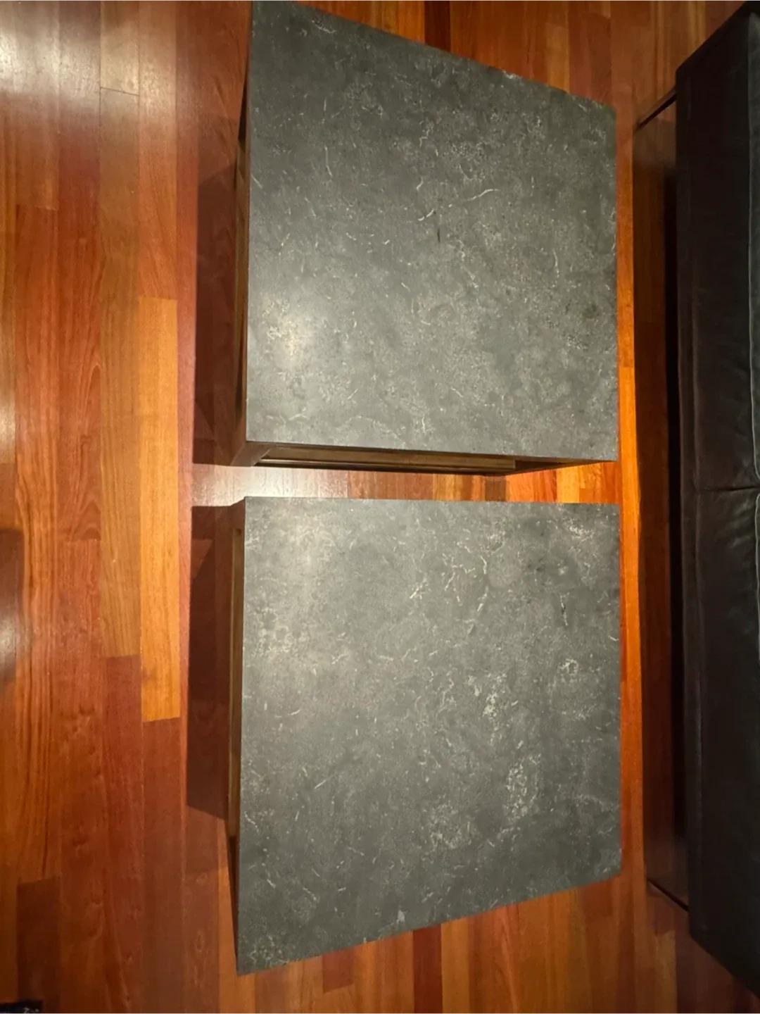 2 coffee tables image indicator(2)