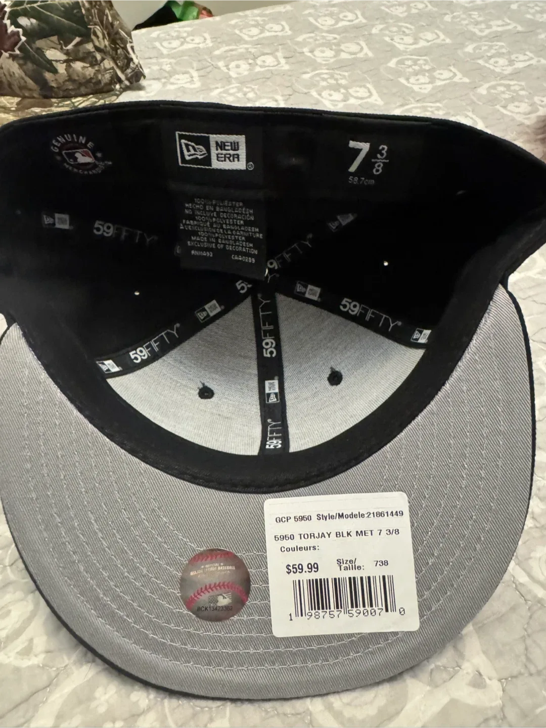 New era 3 new hats never worn 7 3/8 image indicator(5)