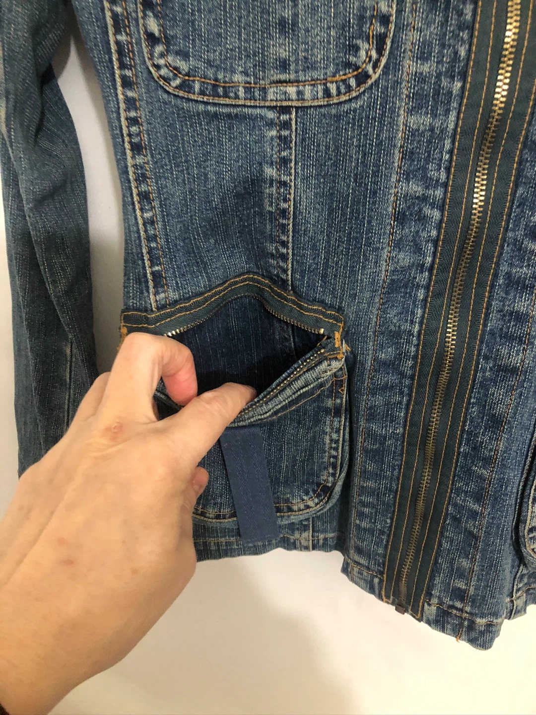 Womens Denim Jacket. Size 7. - photo 4