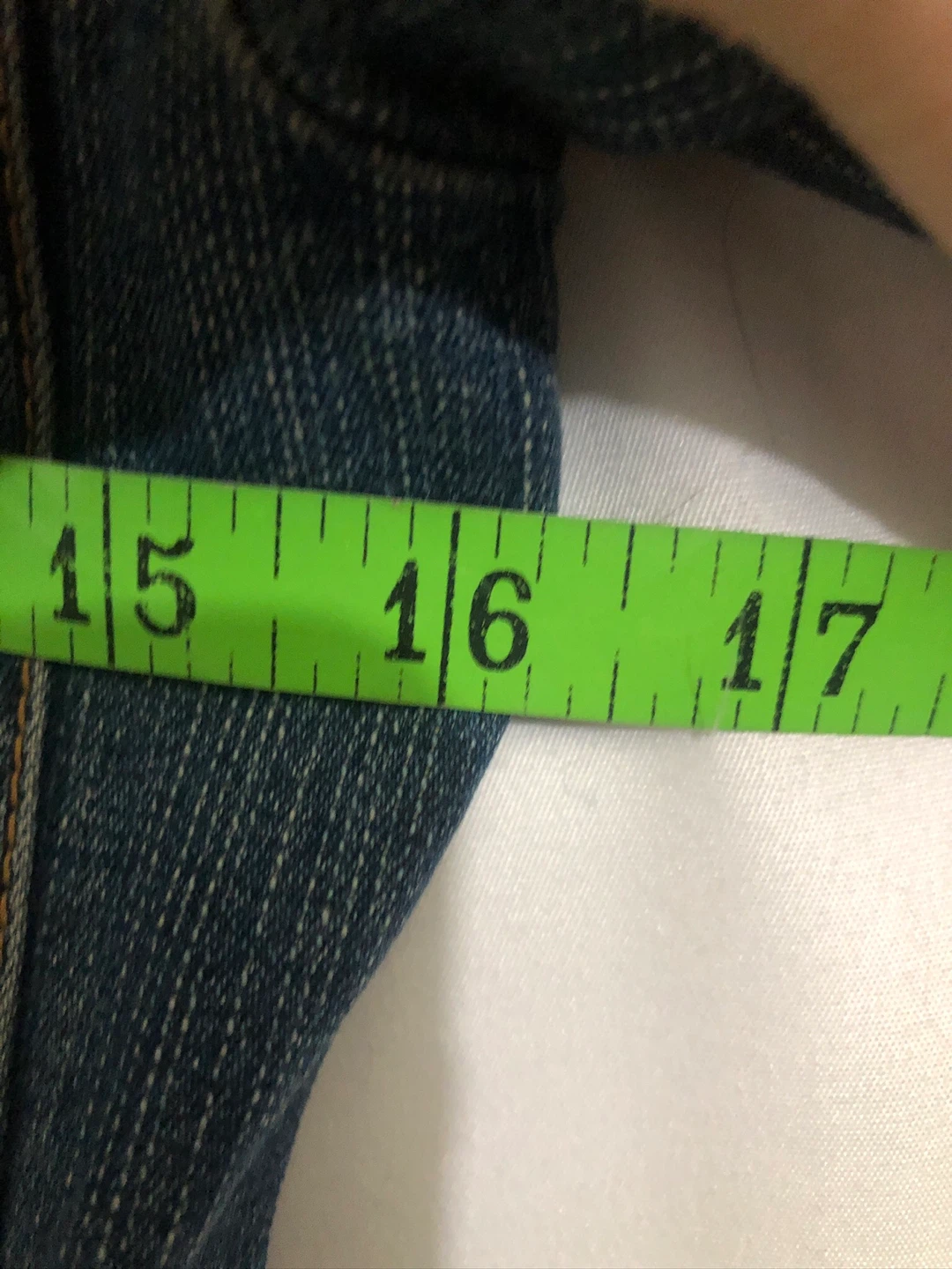 Womens Denim Jacket. Size 7. - photo 5
