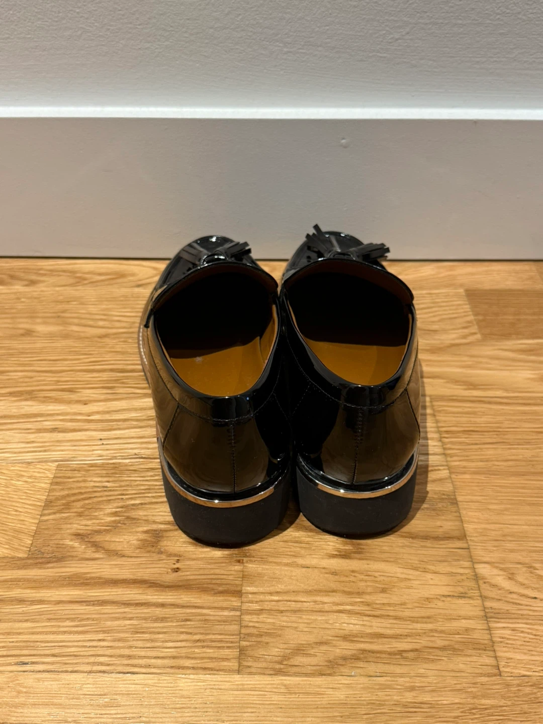 Franco Sarto - Black Leather Loafers [Size 7.5] - photo 3