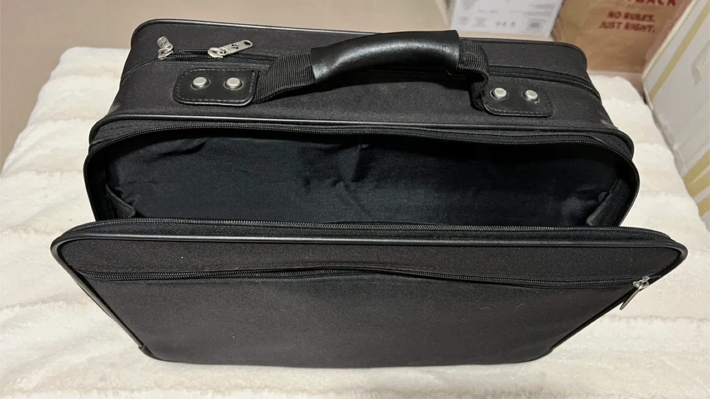 Samsonite laptop bag image indicator(6)