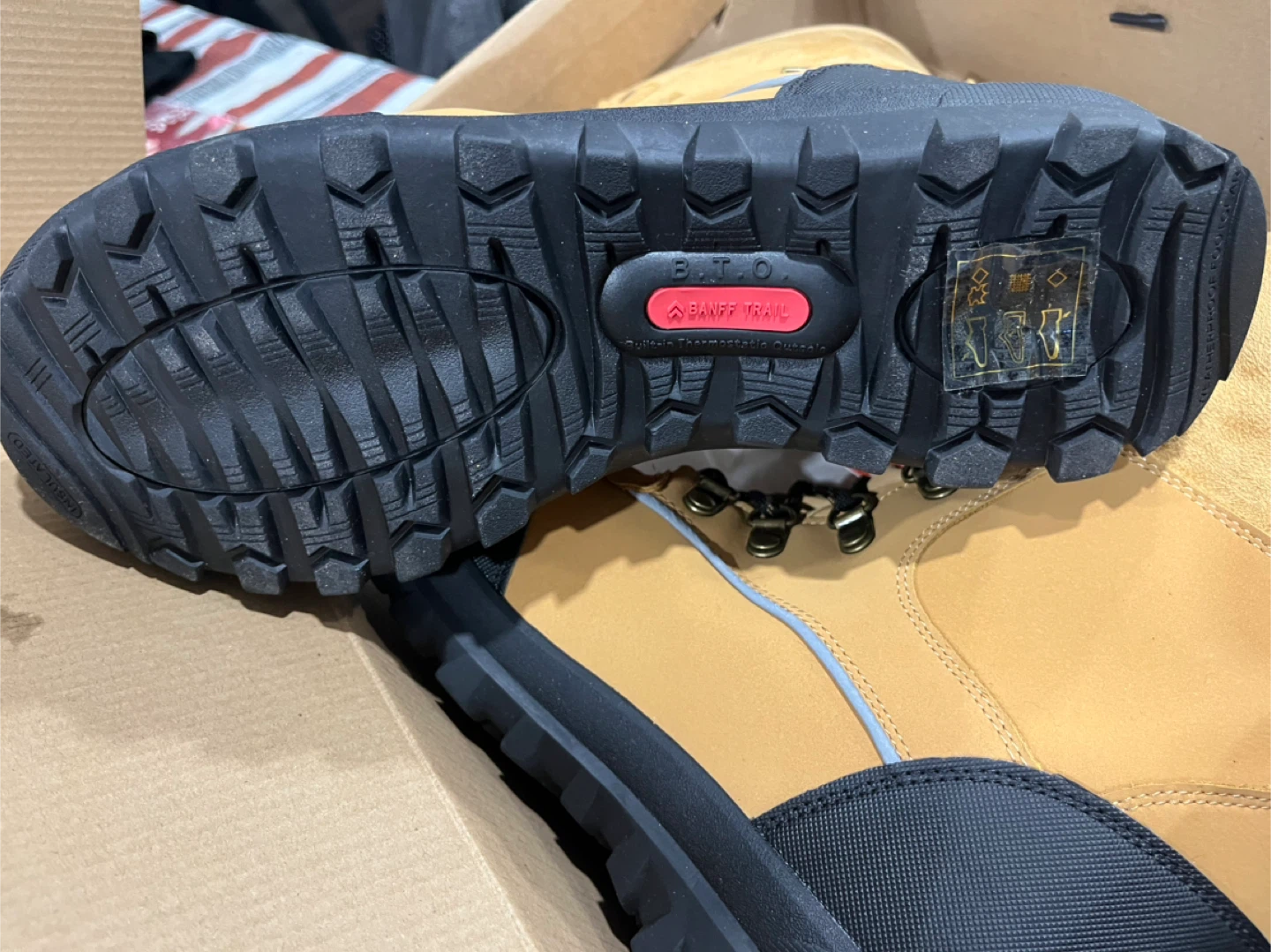 Banff Trail Waterproof Boots - Size 10