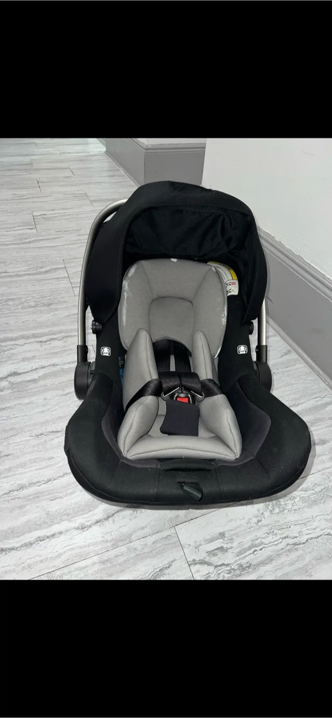 Nuna Pipa Infant Car Seat - Black image indicator(2)