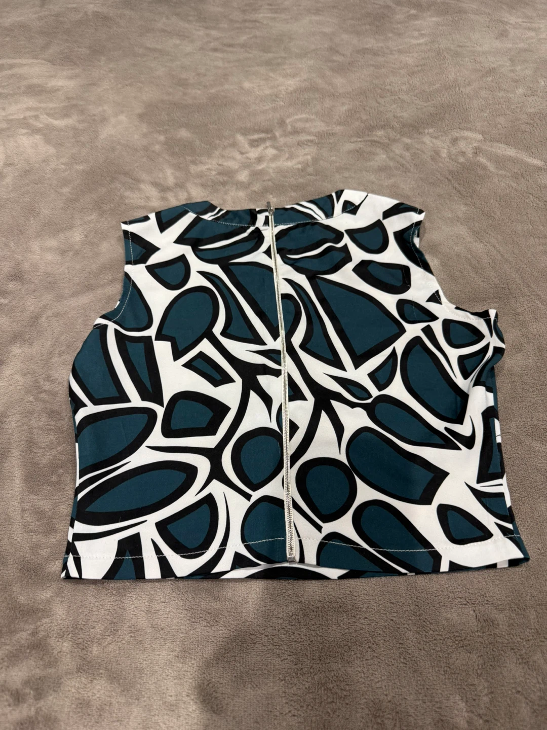 Miss Choice Sleeveless Top - Size S - photo 2