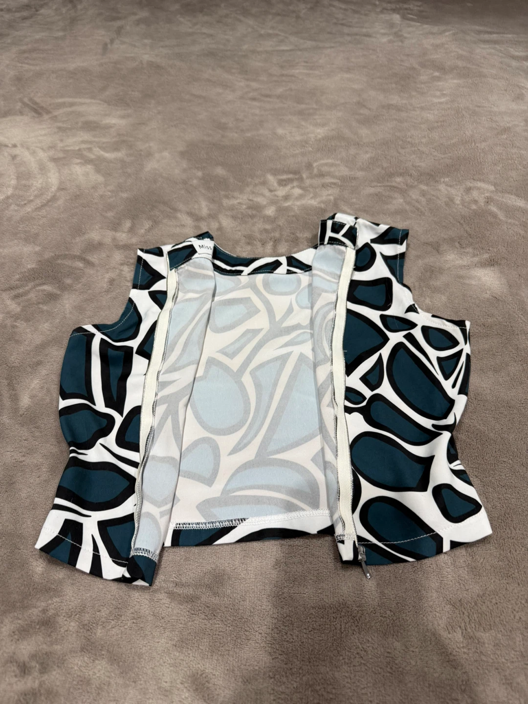 Miss Choice Sleeveless Top - Size S - photo 3