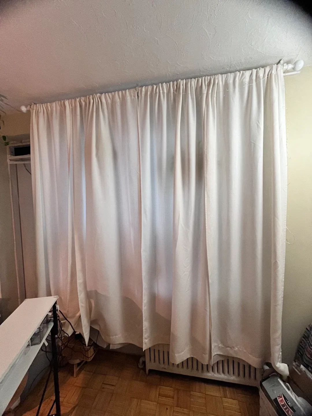 Set of 4 White Pocket Curtains
