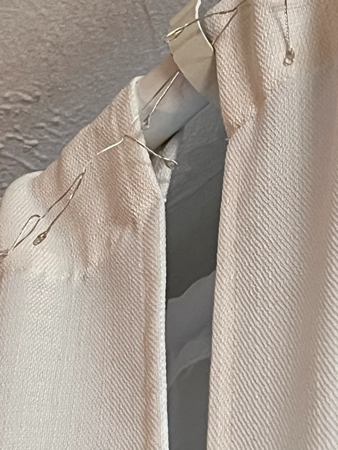 Set of 4 White Pocket Curtains image indicator(3)