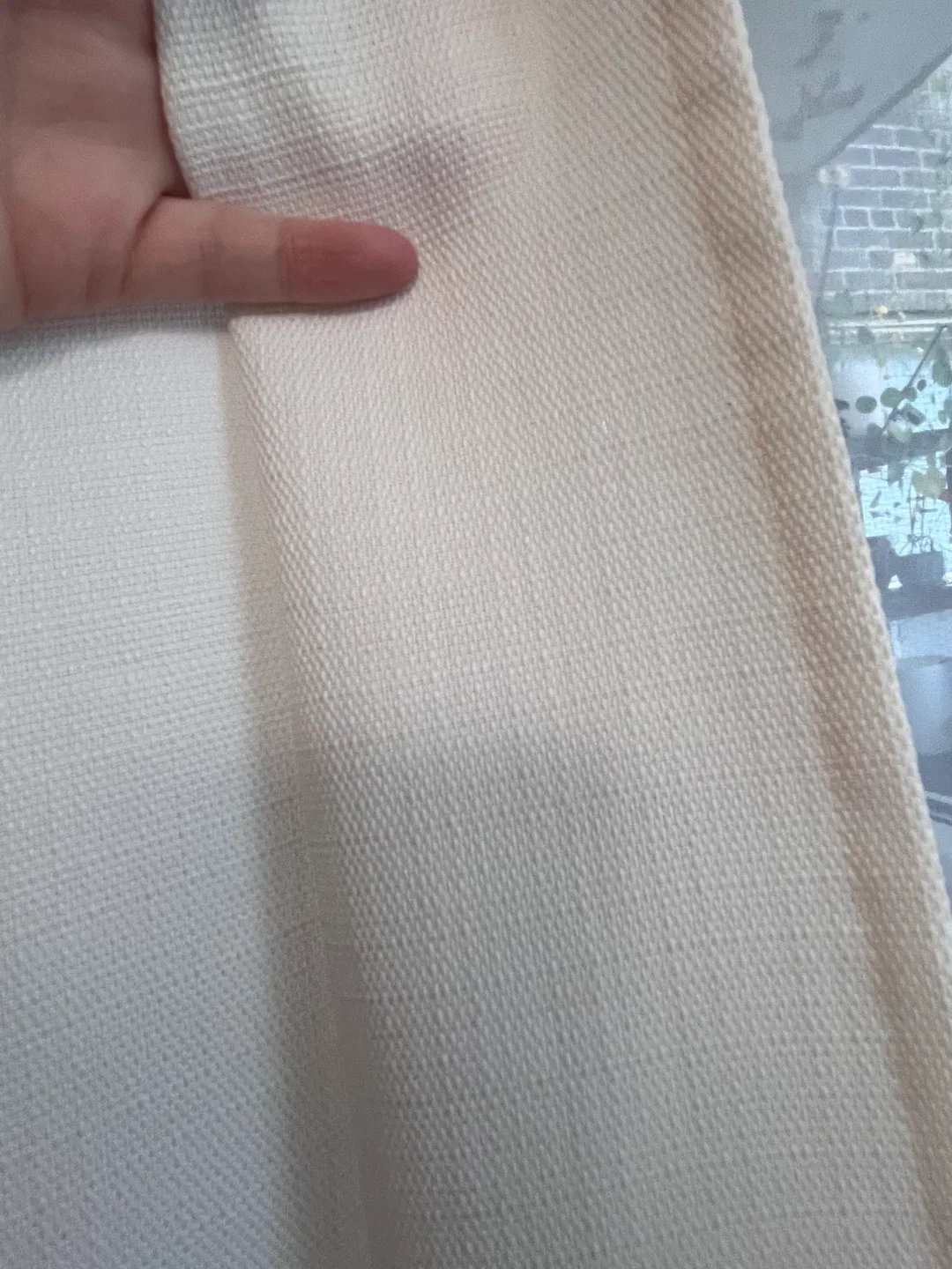 Set of 4 White Pocket Curtains image indicator(4)