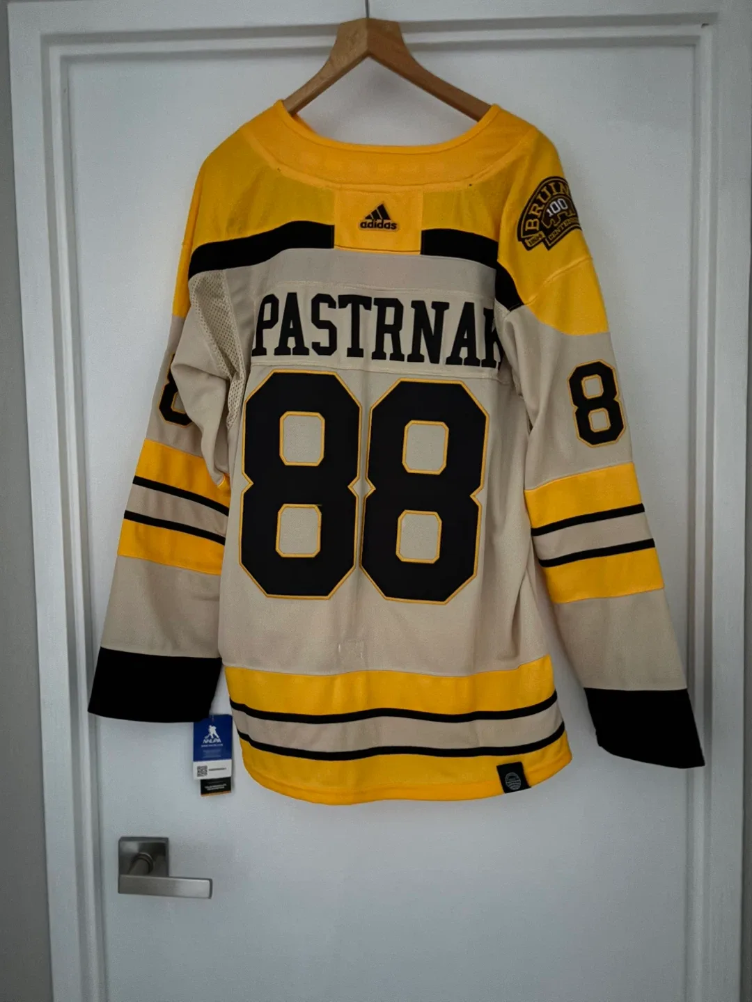 Boston Bruins Pastrnak 88 Jersey - Size 52 image indicator(4)