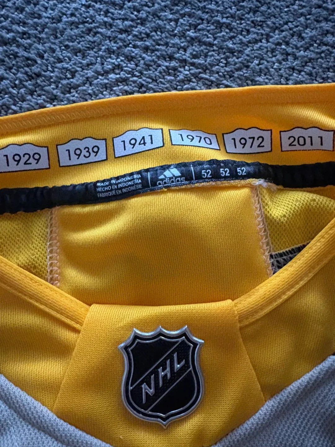 Boston Bruins Pastrnak 88 Jersey - Size 52 image indicator(3)