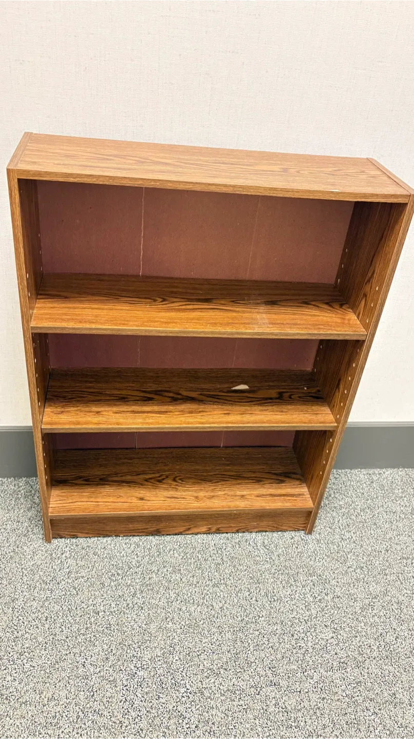 Wooden Bookcase with 3 Shelves image indicator(2)