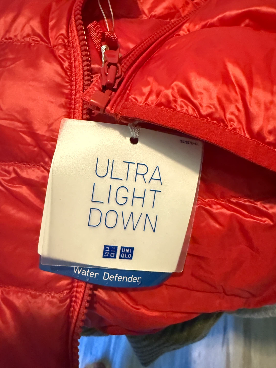 Uniqlo Ultra Light Down Jacket - Red, XL - photo 2