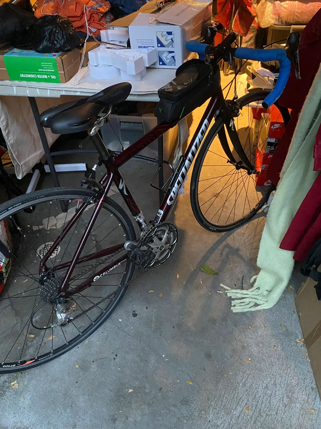 Specialized Road Bike - Great Condition! image indicator(3)