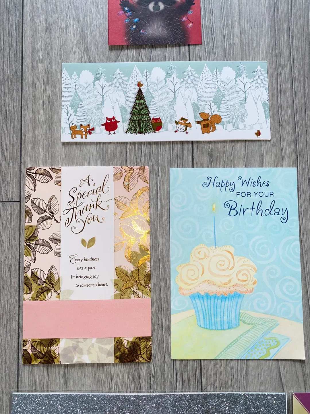 Assorted Cards & Craft Supplies image indicator(3)