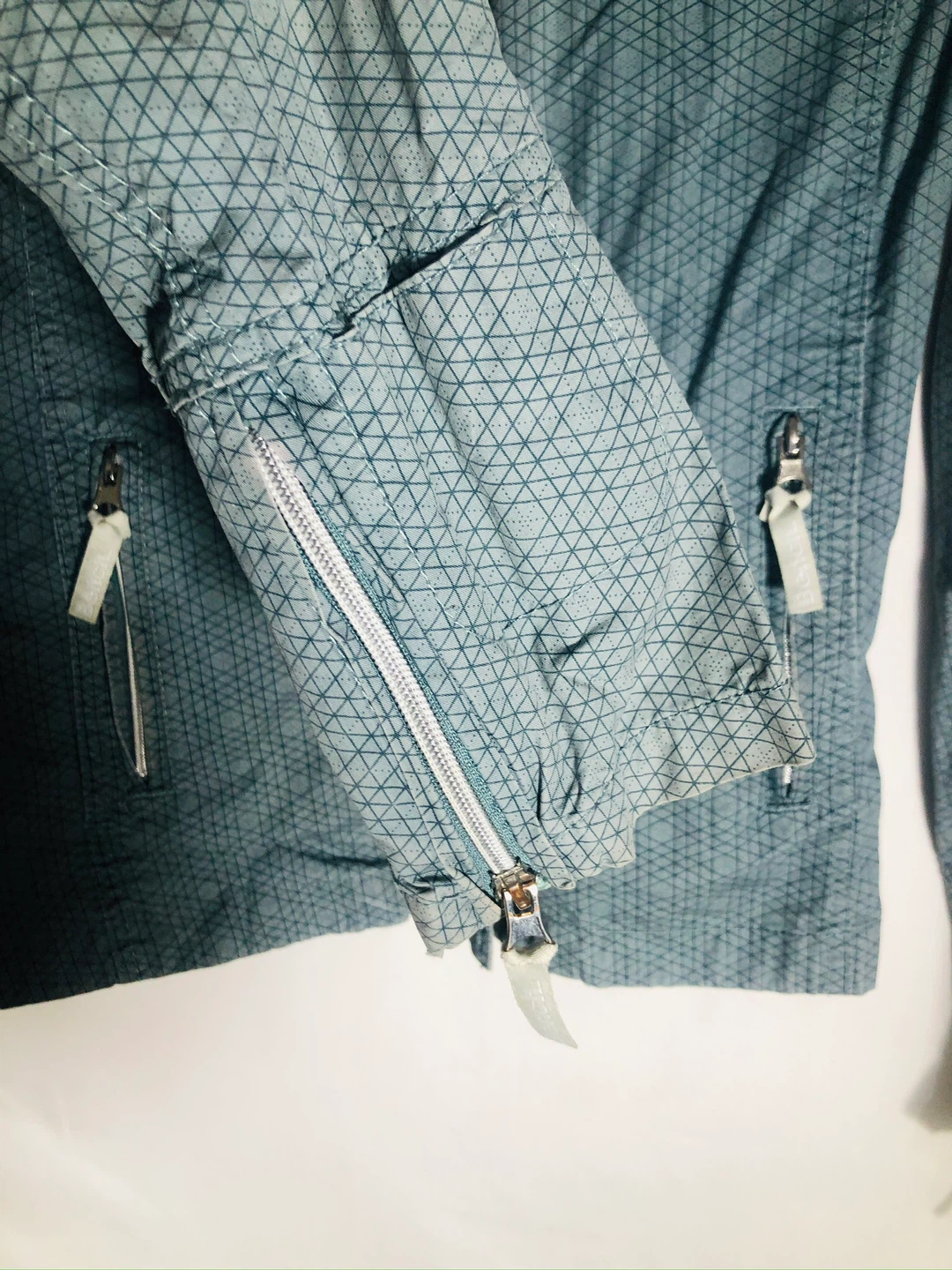 Women’s Blue Bench Jacket. Size Small. - photo 3