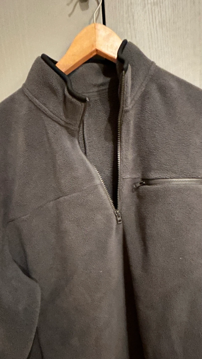 New men’s Uniqlo fleece half zip pullover - photo 5