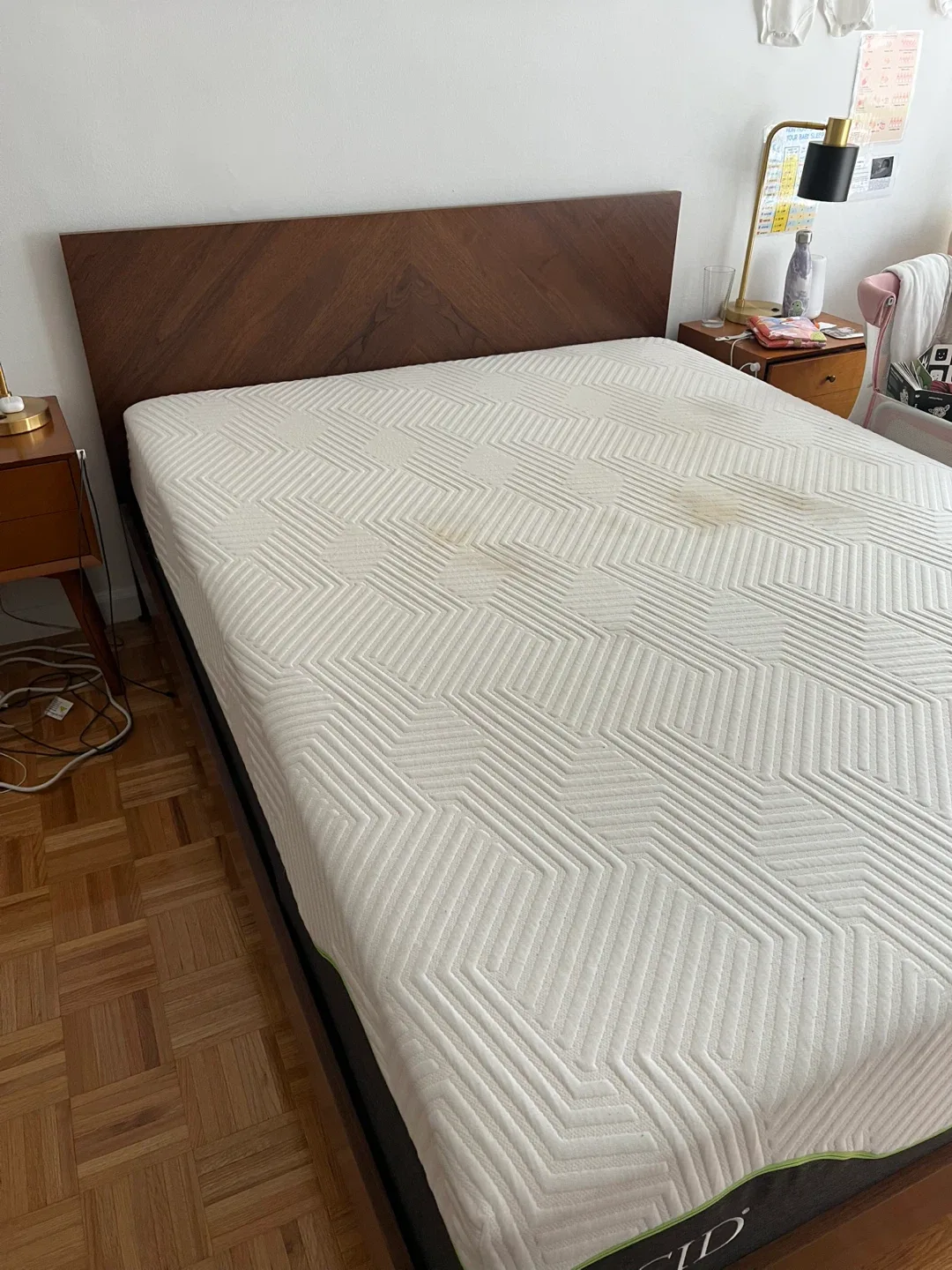 Lucid 12-Inch Queen size Medium Firm Memory Foam Mattress image indicator(2)