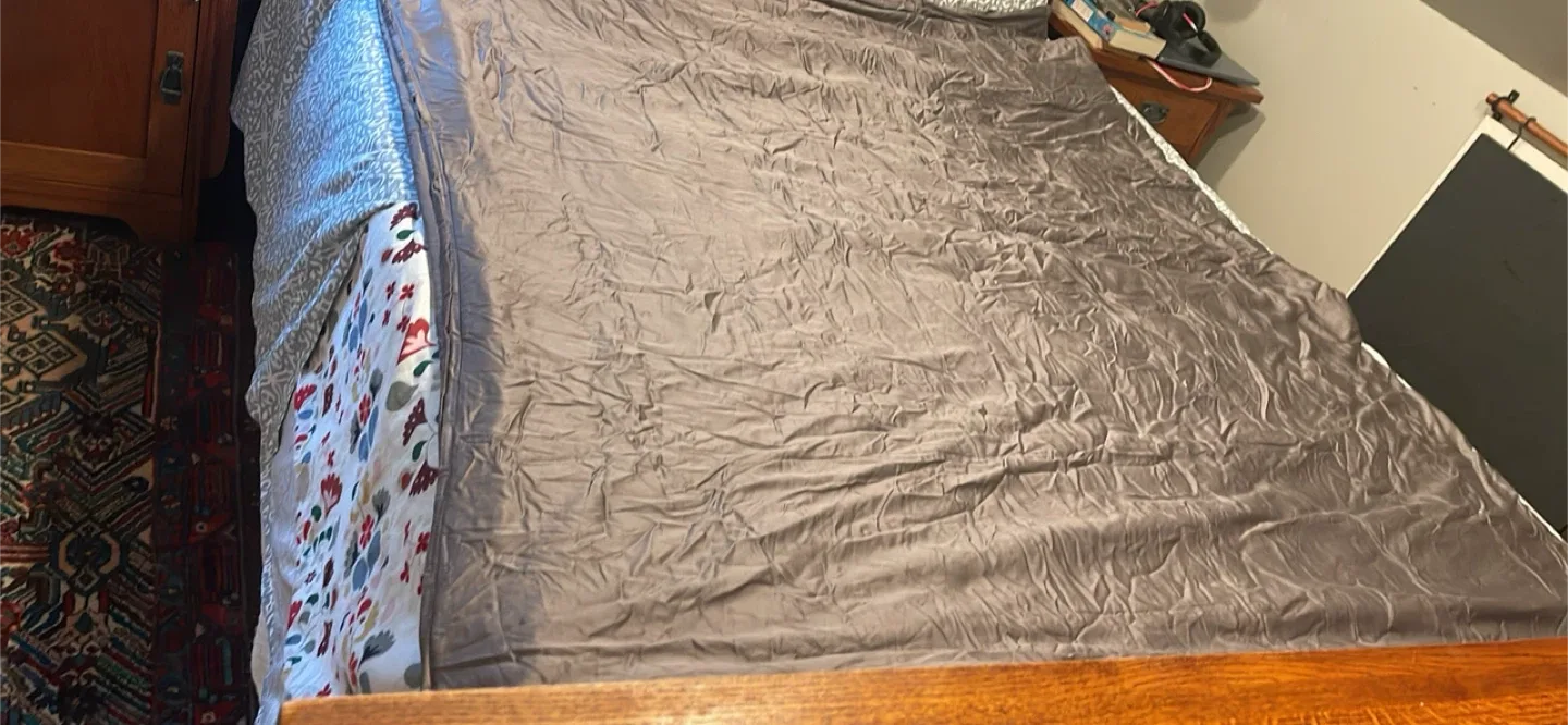 Hush Iced 2.0 Cooling Blanket