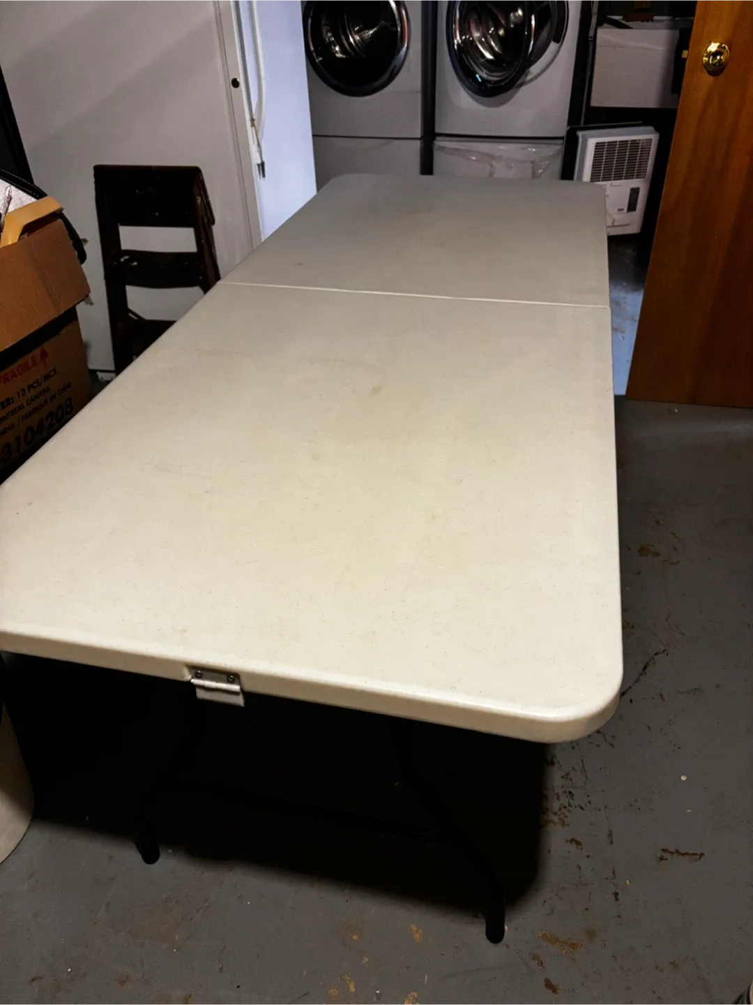 Folding Table - White image indicator(2)