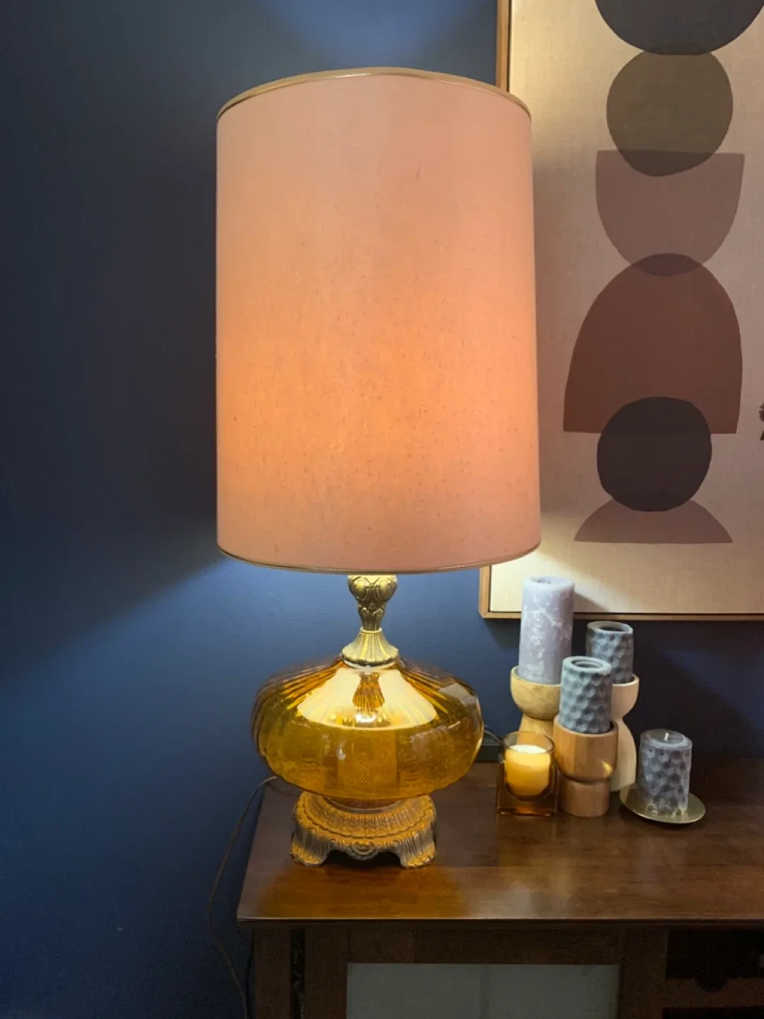 Pair of Vintage Hollywood Regency Lamps image indicator(2)