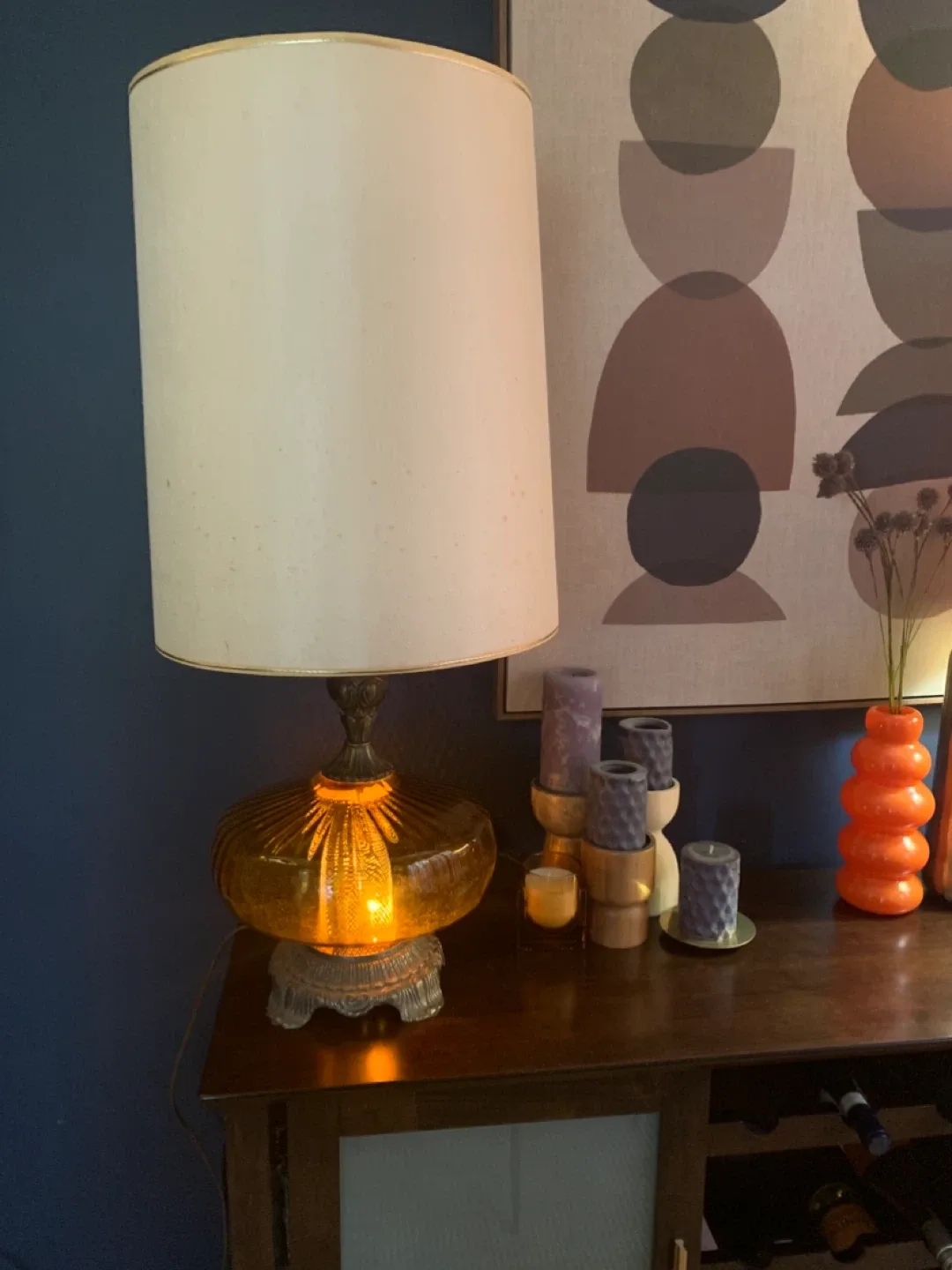 Pair of Vintage Hollywood Regency Lamps image indicator(4)