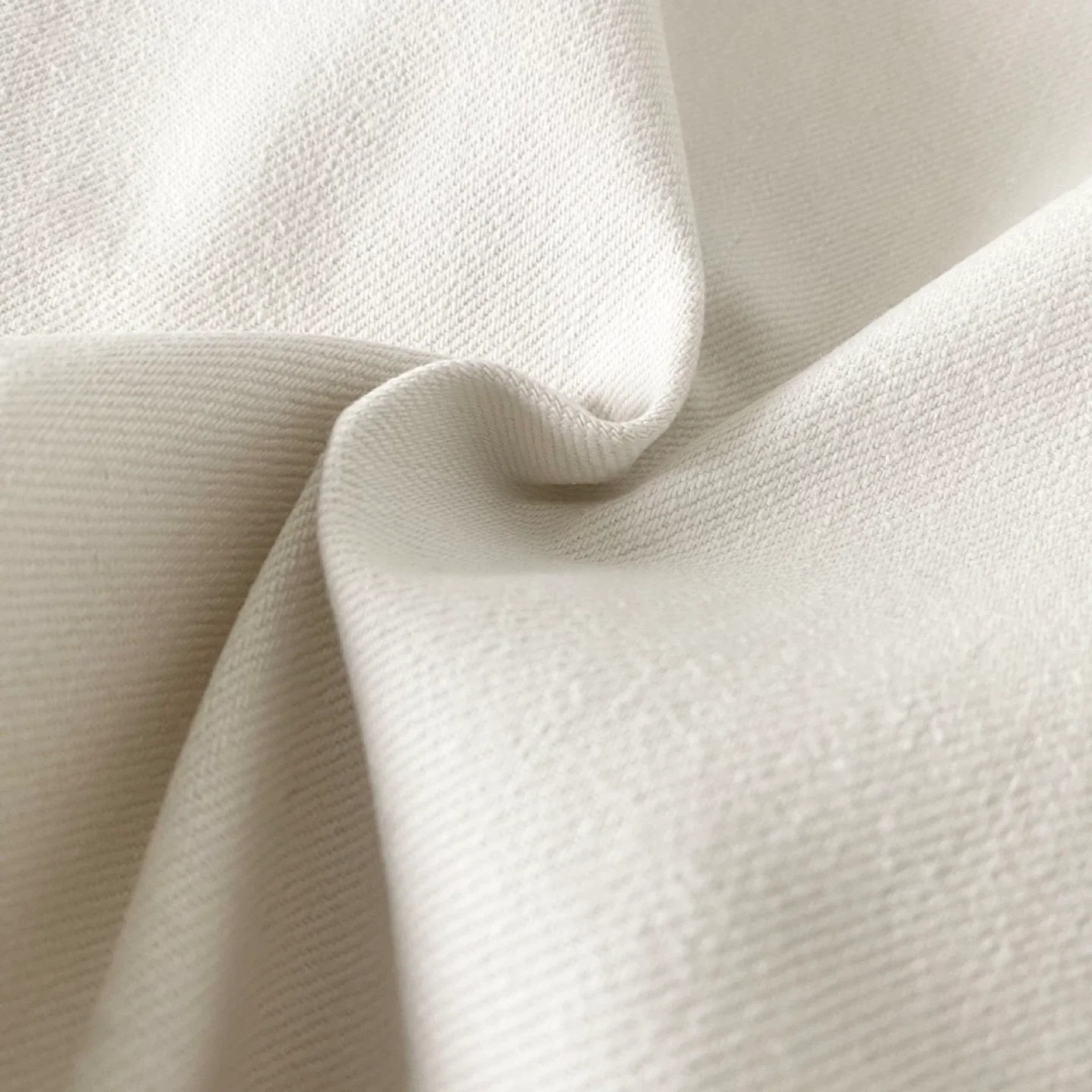 Uniqlo U Wide Fit Curved Jeans image indicator(7)