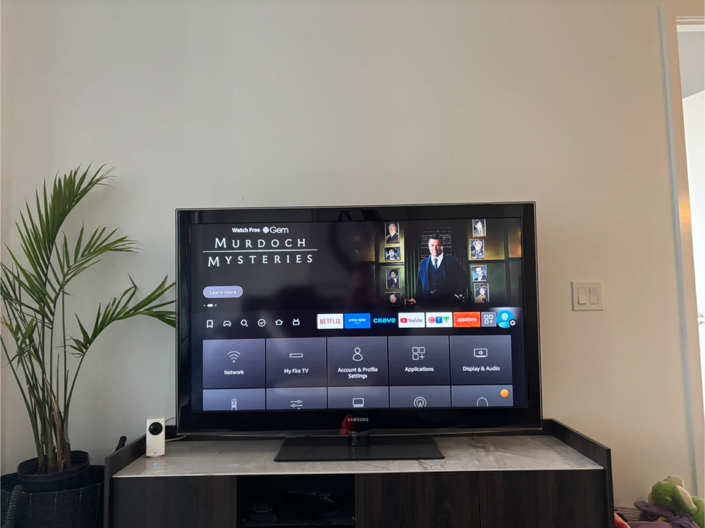 Samsung 52" TV - photo 3