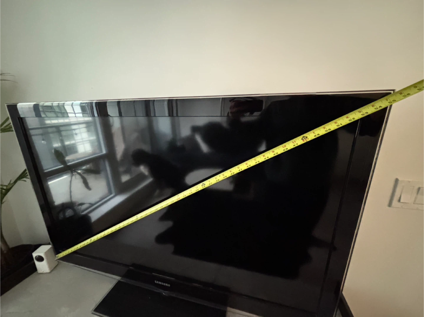 Samsung 52" TV - photo 4