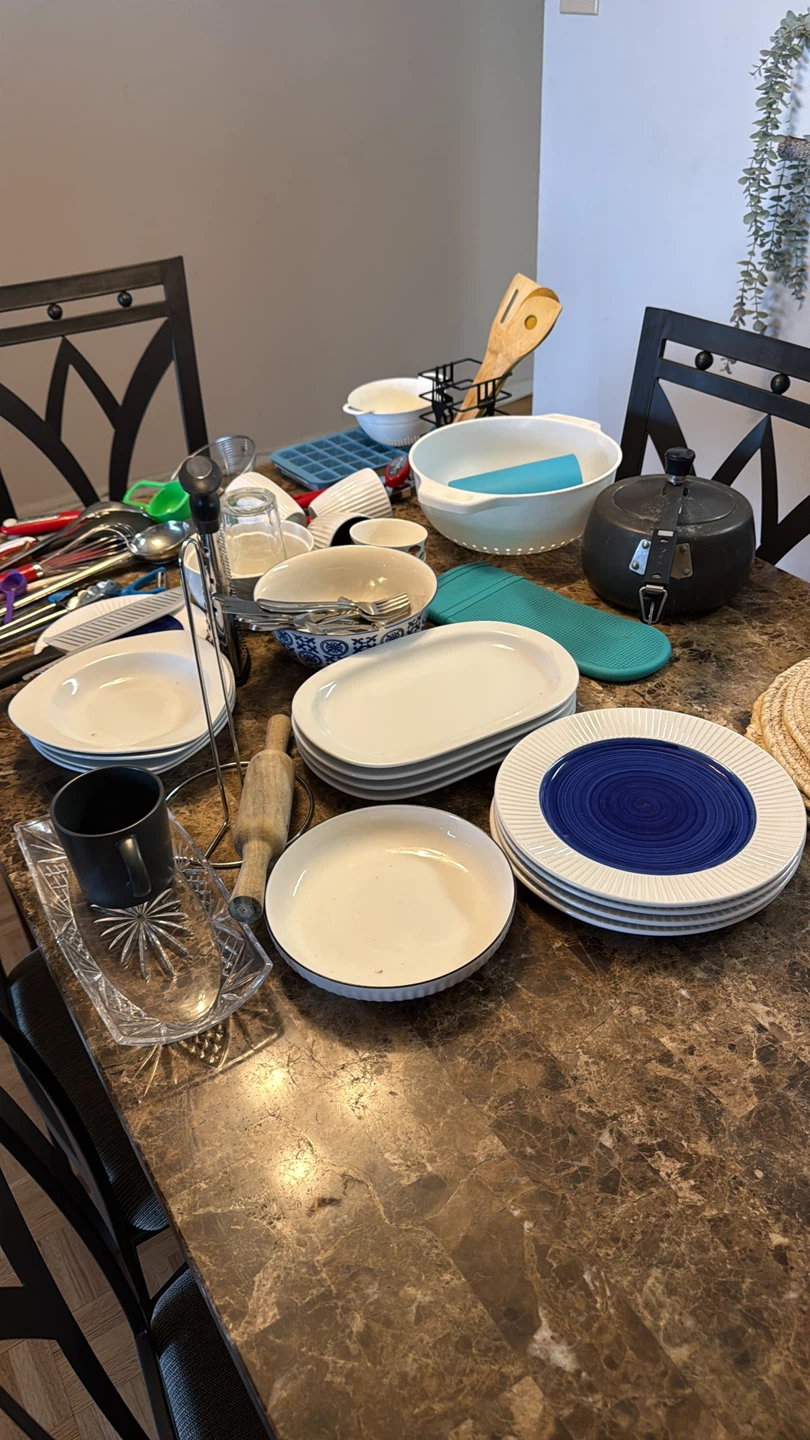Kitchen Utensils - Moving out sale - photo 4
