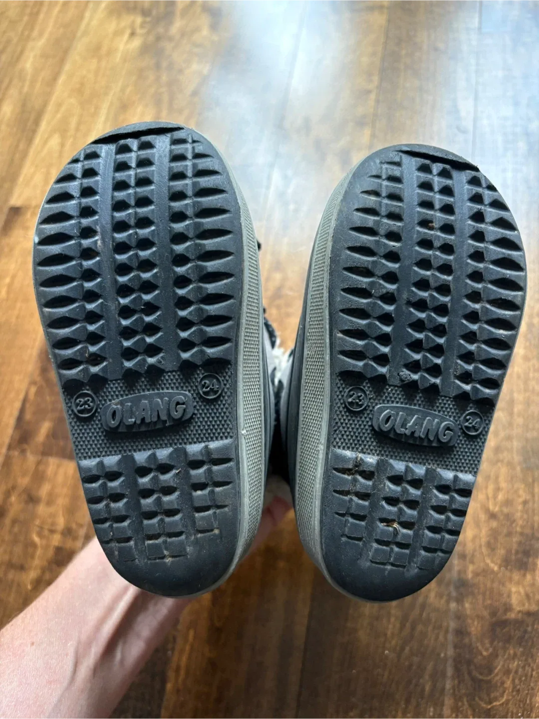 Olang Kids Winter Boots - Size 24 image indicator(3)