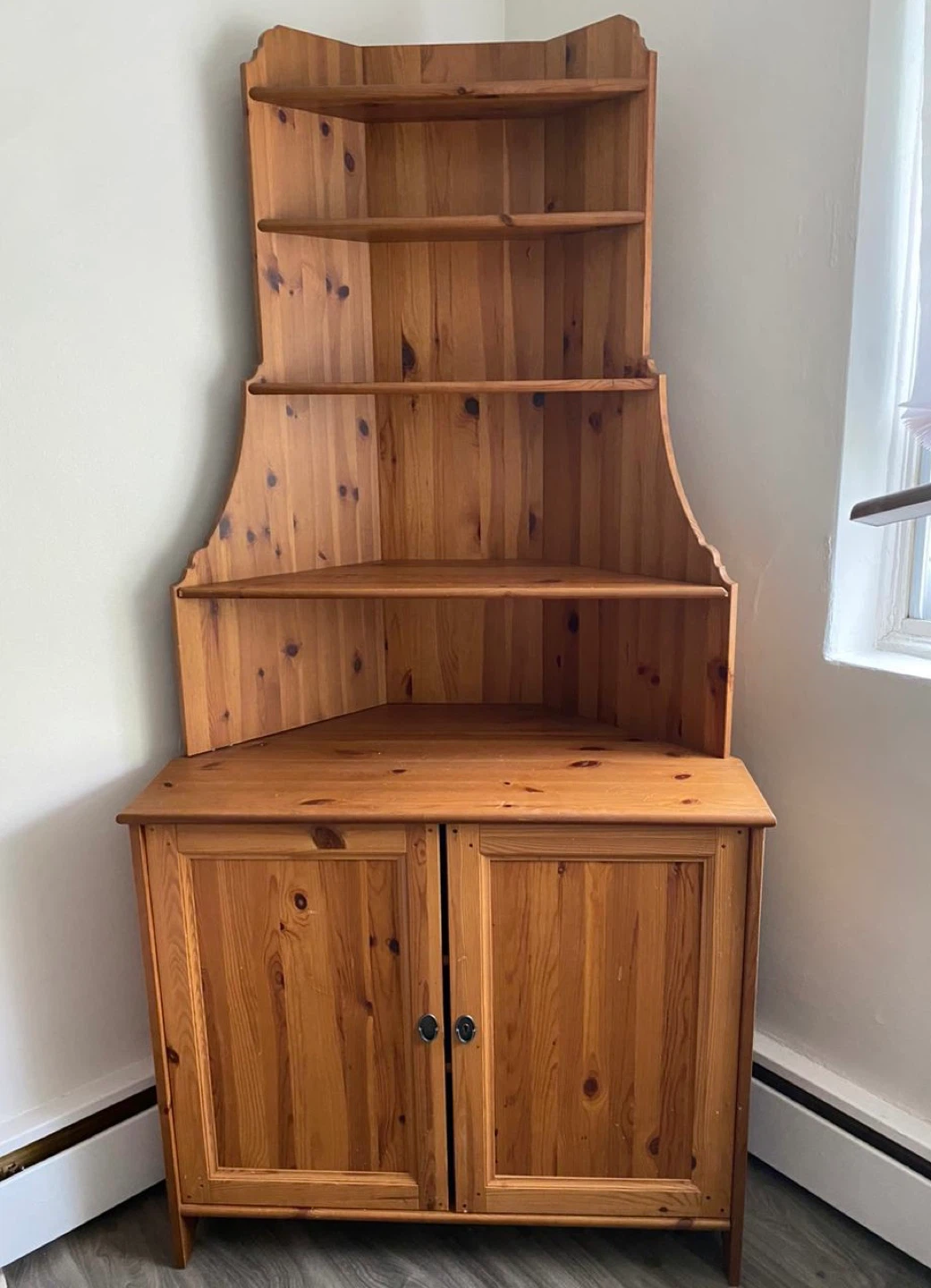 Wooden Corner Shelf