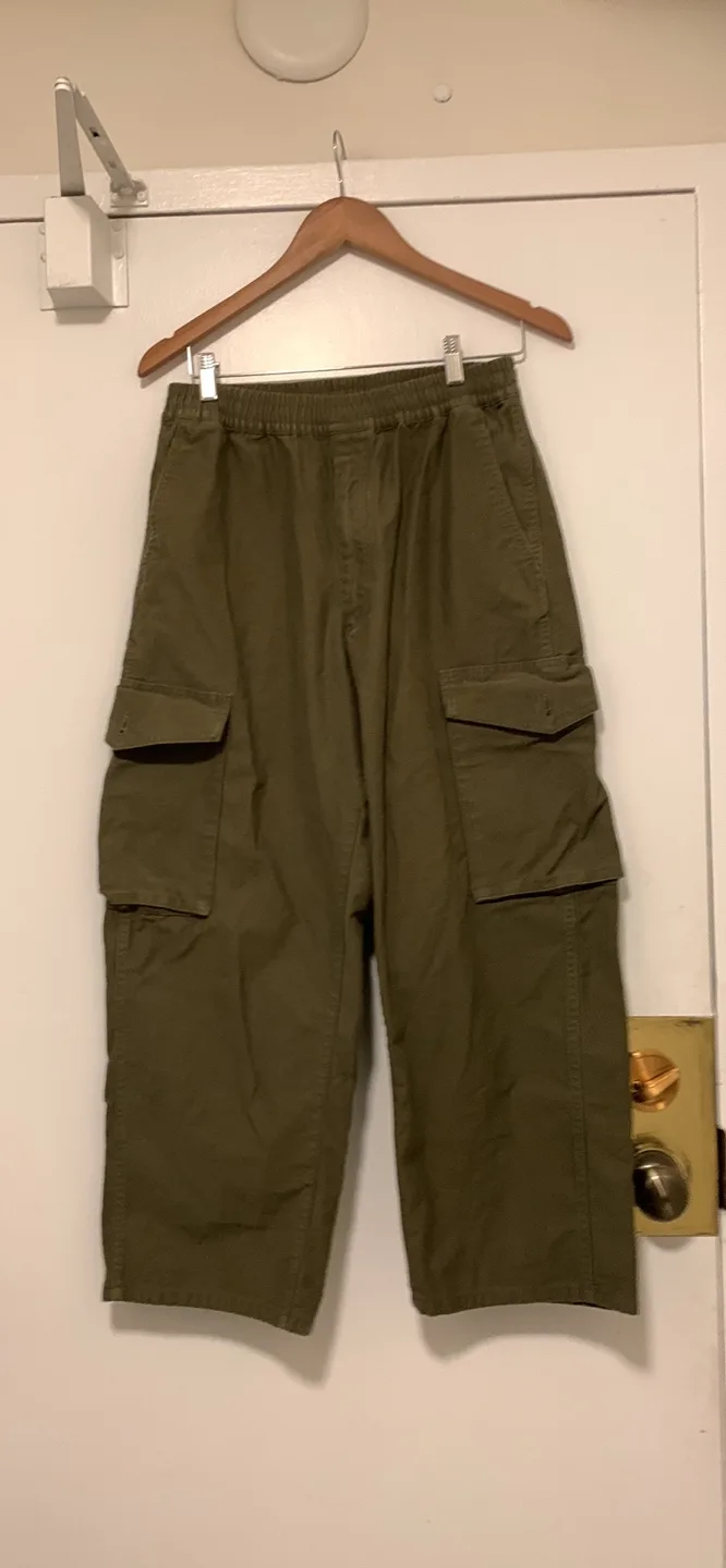 Olive Green Cargo Pants mens size small thumbnail