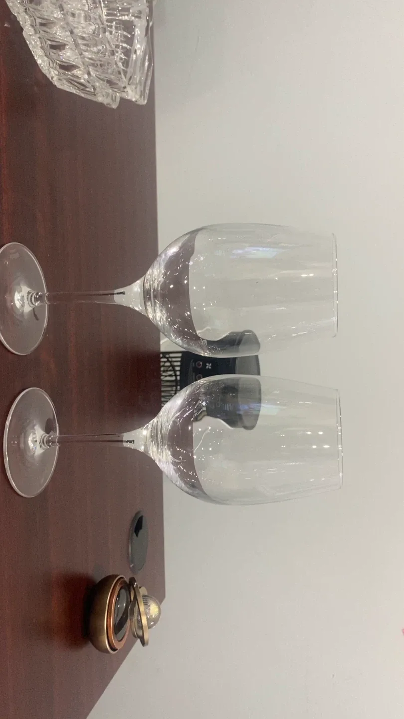Wine Glasses thumbnail