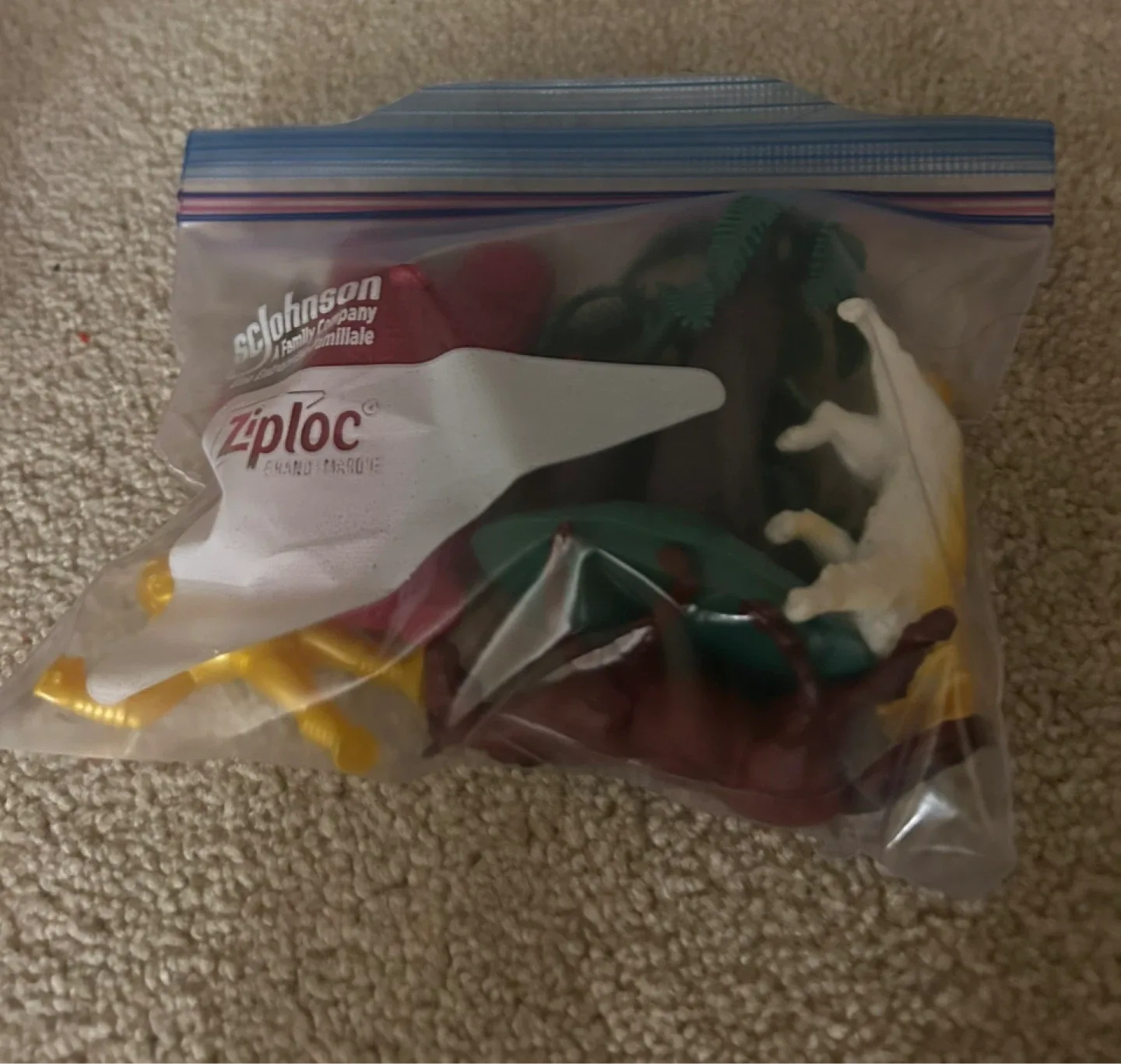 Ziploc Bag of Assorted Toys image indicator(3)