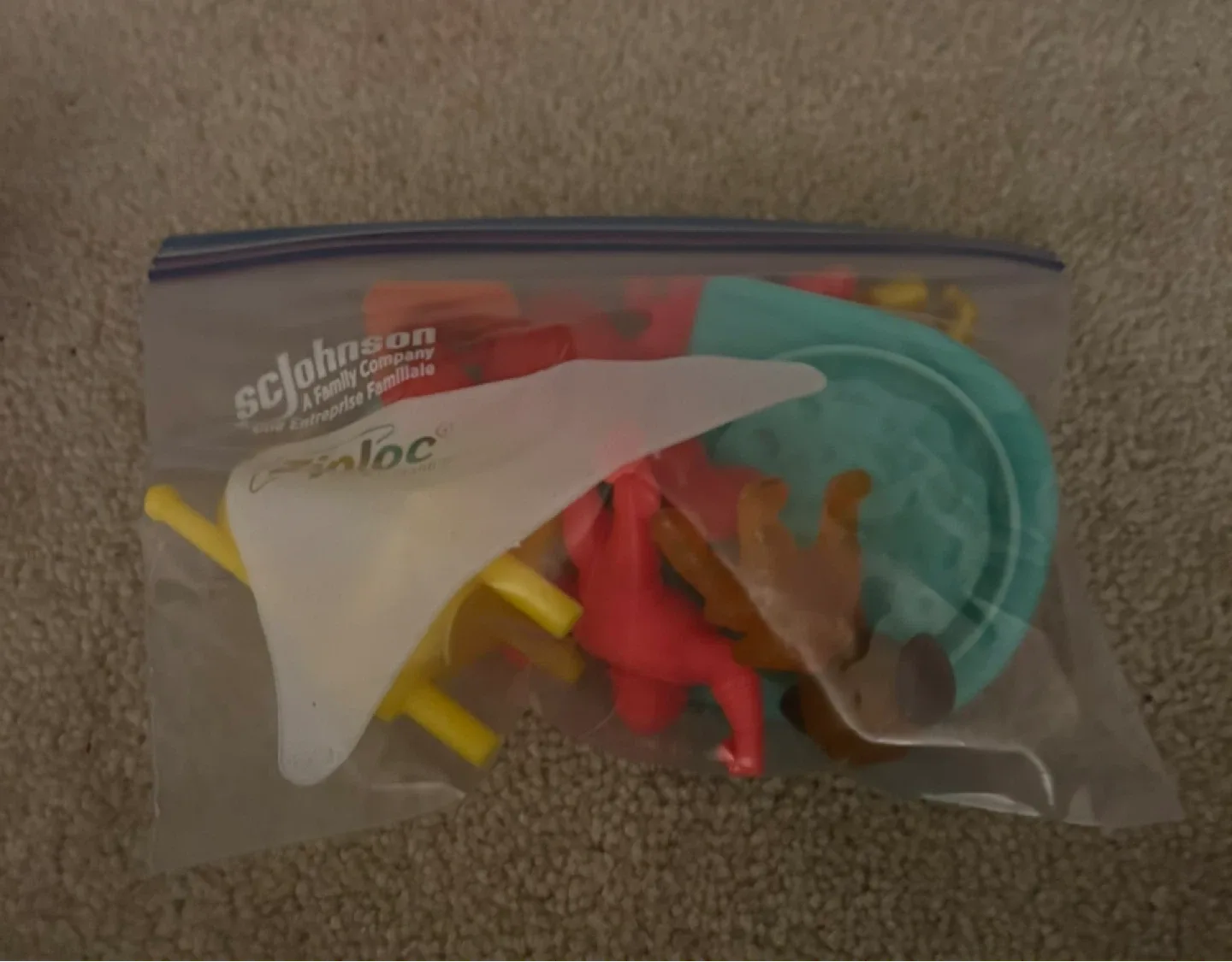 Ziploc Bag of Assorted Toys image indicator(5)