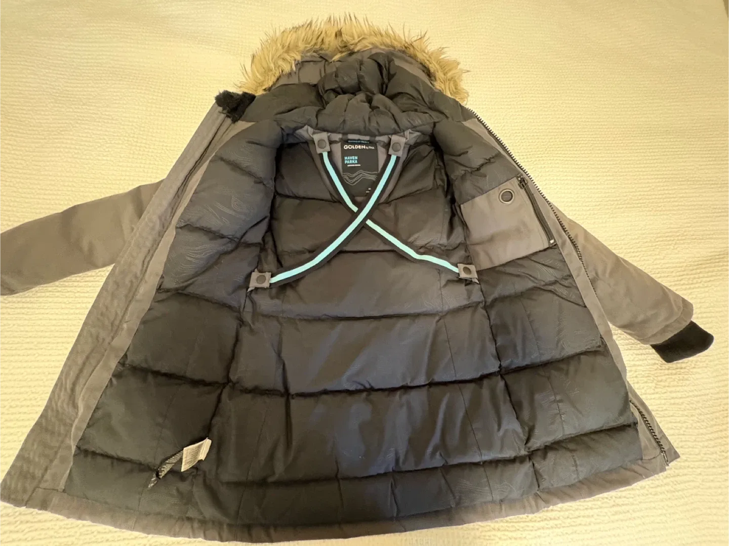 Aritzia TNA - Haven Parka -Size XXS image indicator(4)