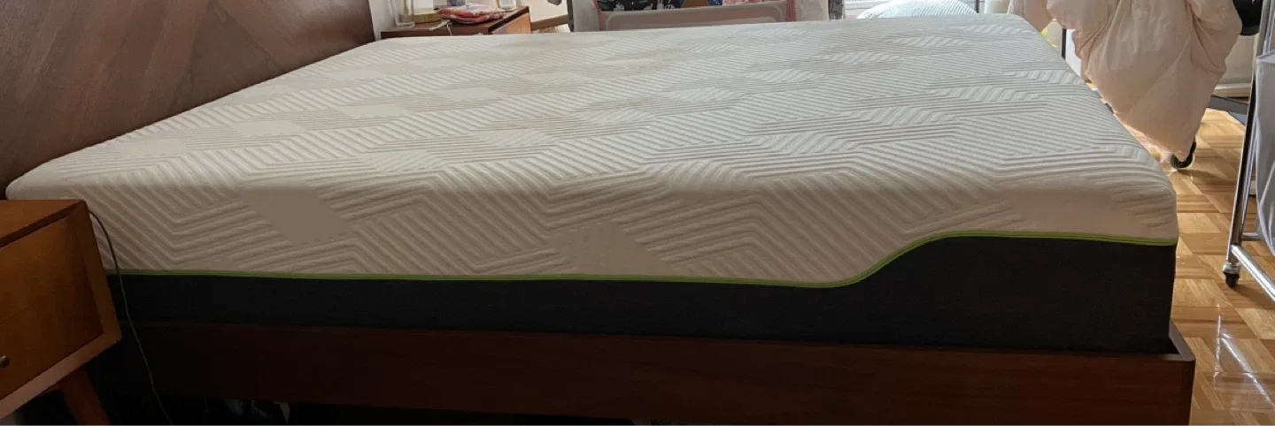 Lucid 12-Inch Queen size Medium Firm Memory Foam Mattress image indicator(3)