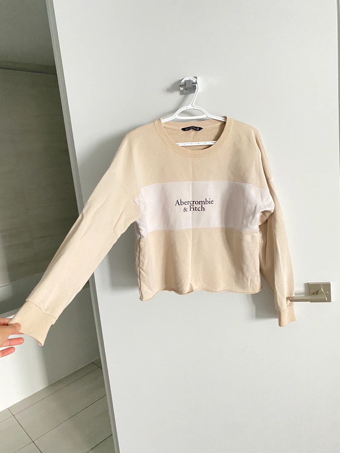 Abercrombie & Fitch Colour Block Sweatshirt