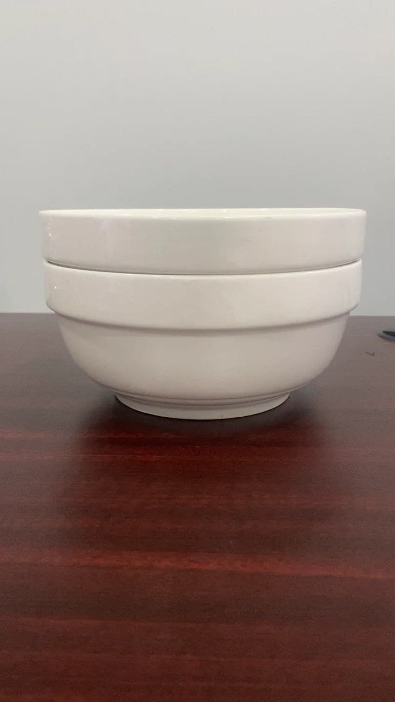 Two White Ceramic Bowls image indicator(3)