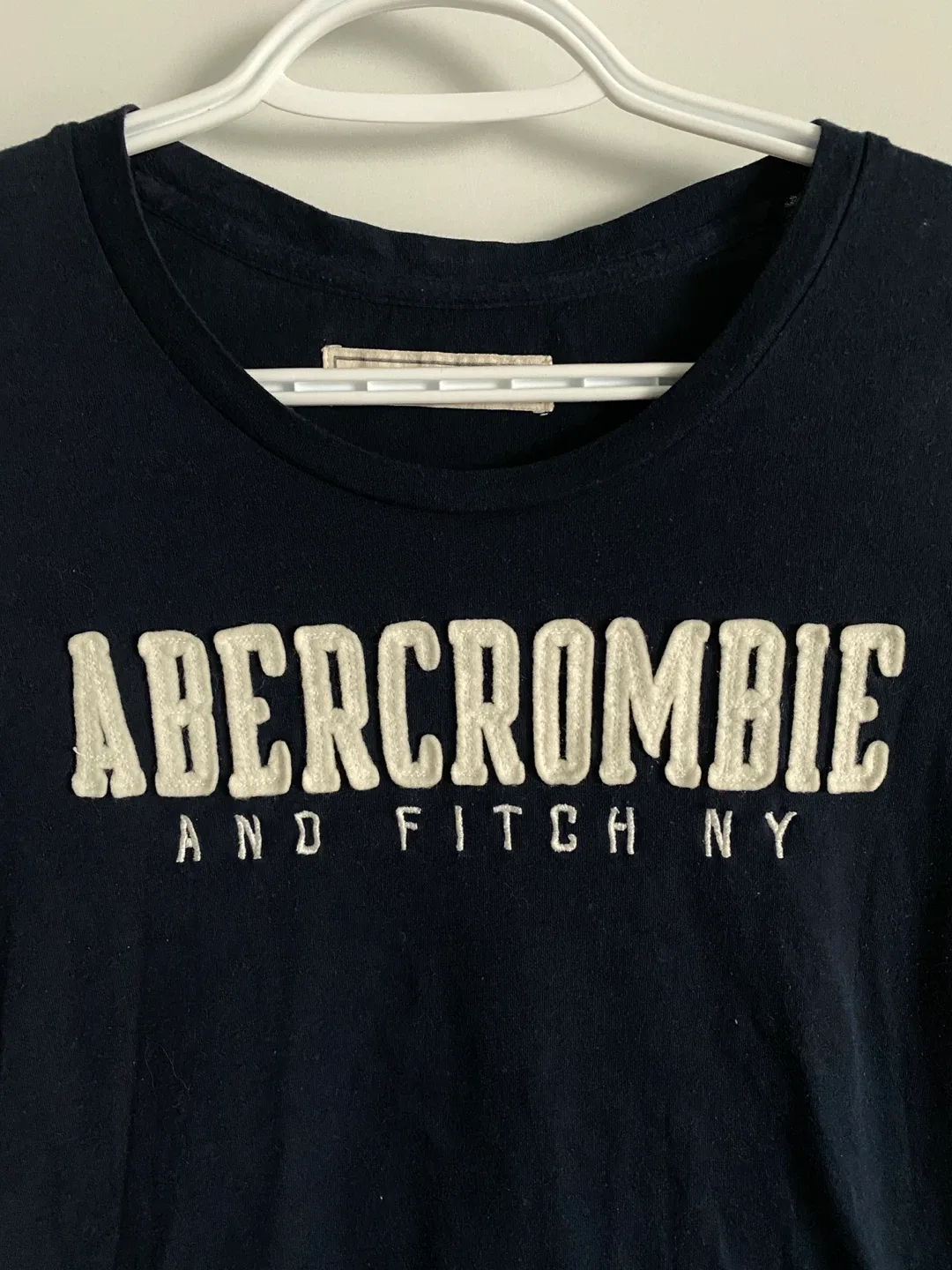 Abercrombie & Fitch Logo T-Shirt image indicator(2)